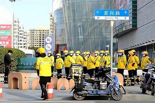 希罗：我认为膝盖架构一切都好 不存在严重问题&甚至都没有轻伤